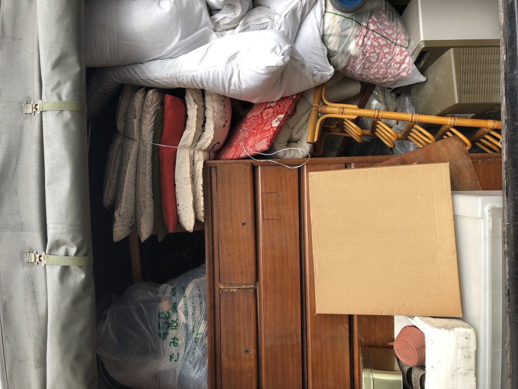 【東京都北区】2トントラック1台程度の不用品回収処分 お客様の声