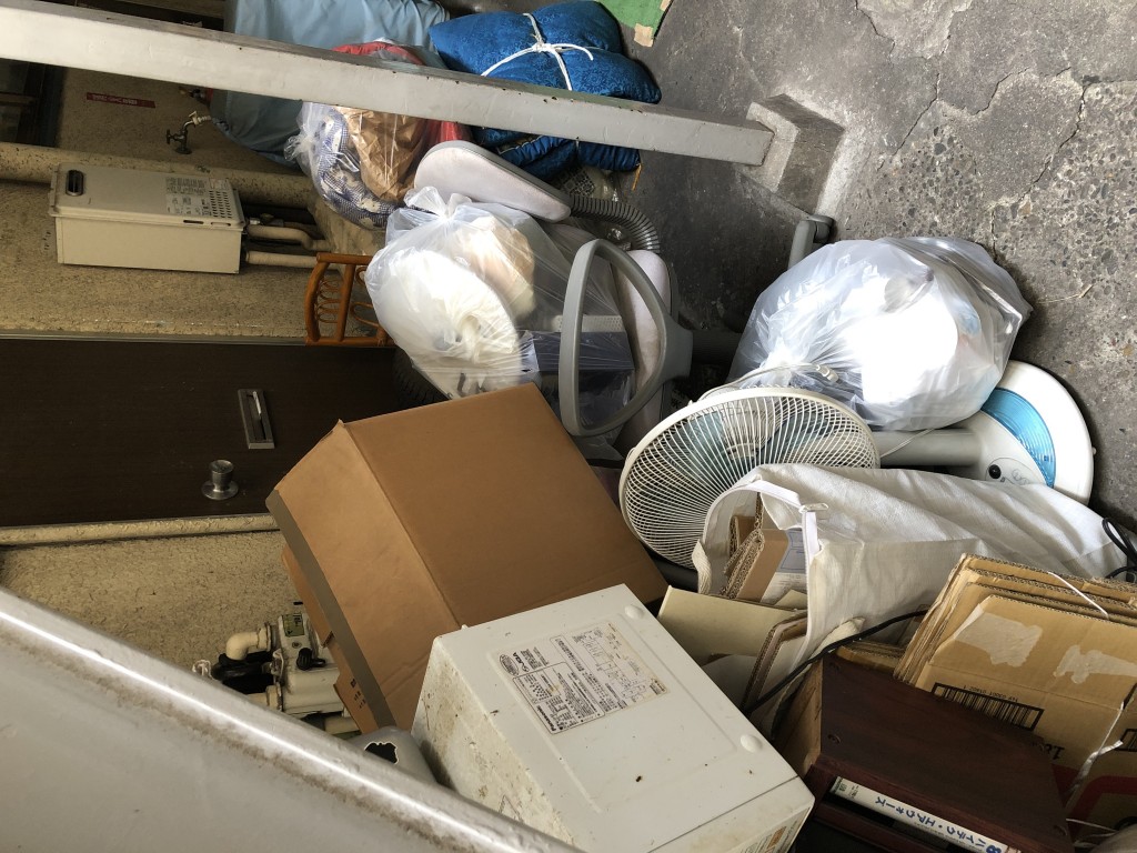 【東京都北区】2トントラック1台程度の不用品回収処分 お客様の声