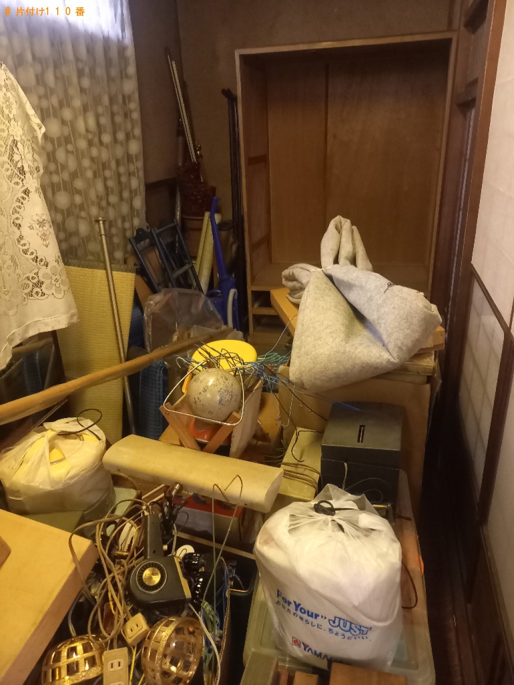 【練馬区石神井町】家具、椅子、工具、カーペット等の回収・処分