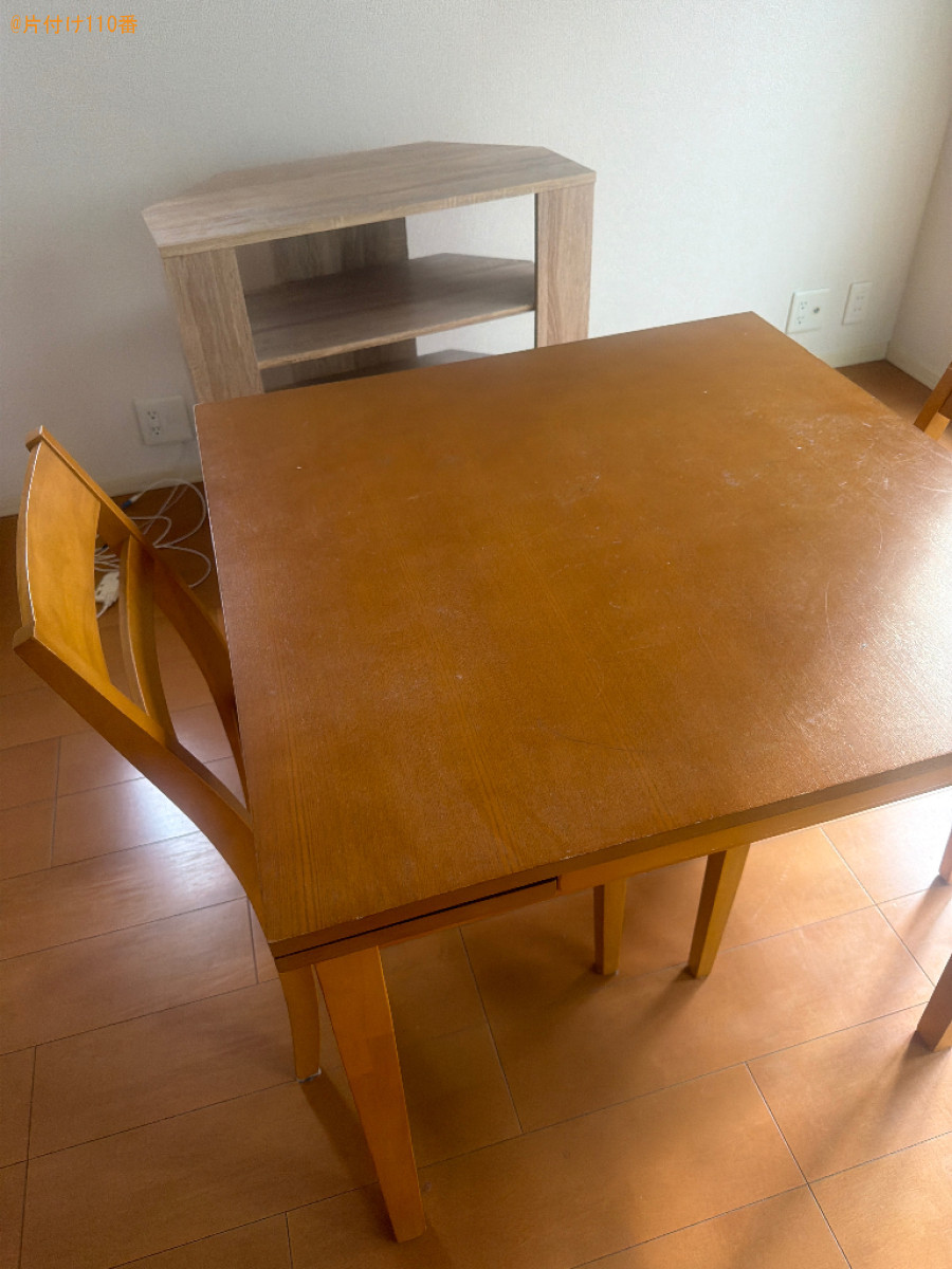 二人用ダイニングテーブル、椅子、本棚、レンジ台等の回収・処分