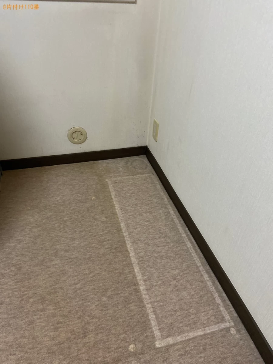 【八王子市石川町】カラーボックス、カーペット、ラック等の回収